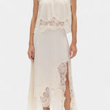 Nada Midi Suknja s Čipkastim Detaljima i Asimetričnom Porubom